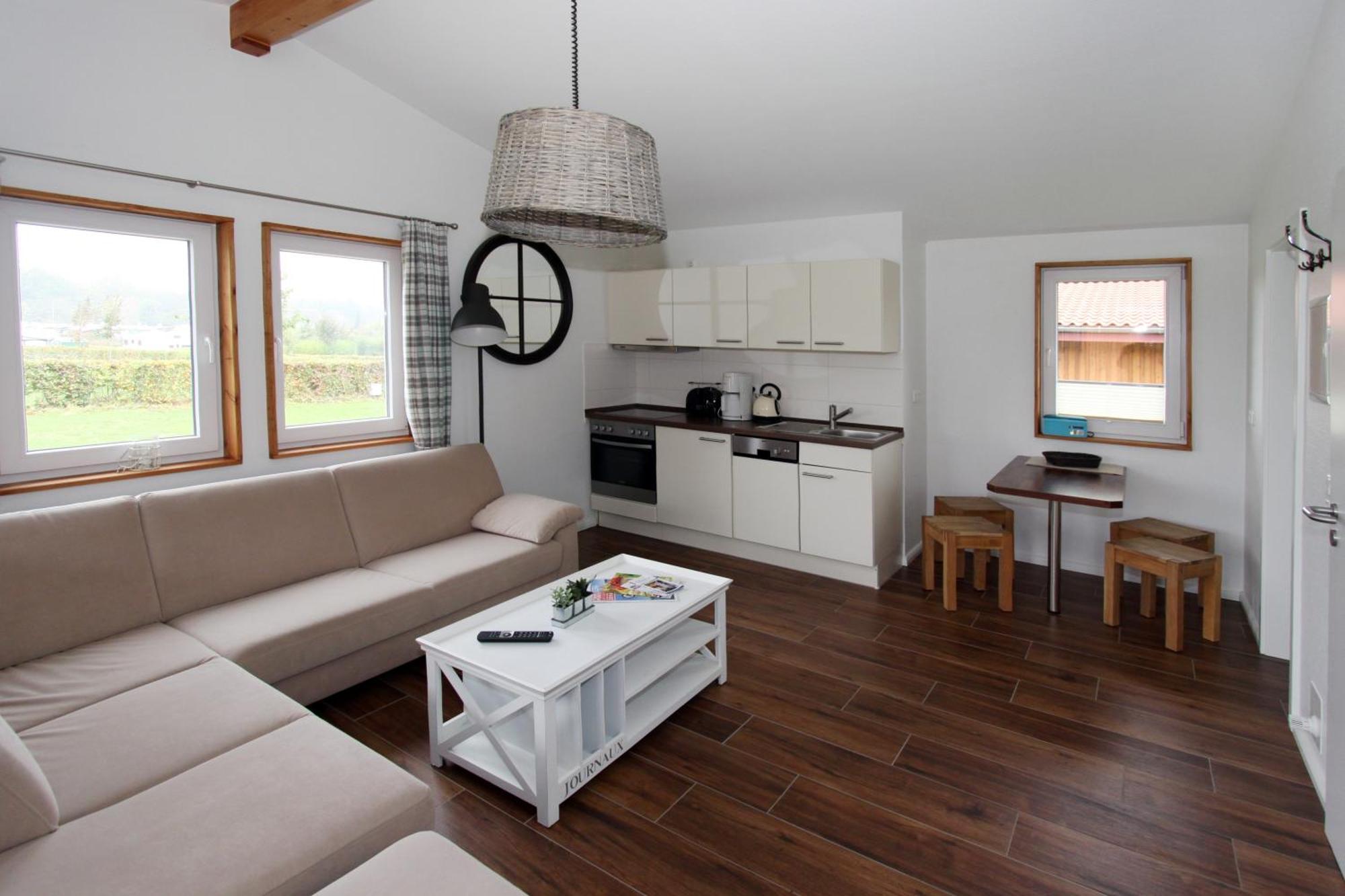 Behrensdorf Ferienhaus 4 Campingpark Waldesruh מראה חיצוני תמונה